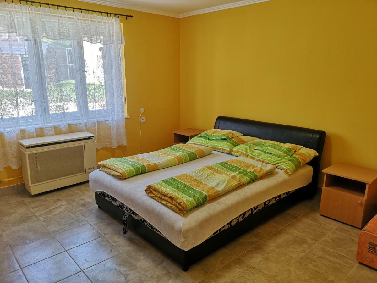 Valentina Apartmanhaz Apartment Bogacs Exterior photo